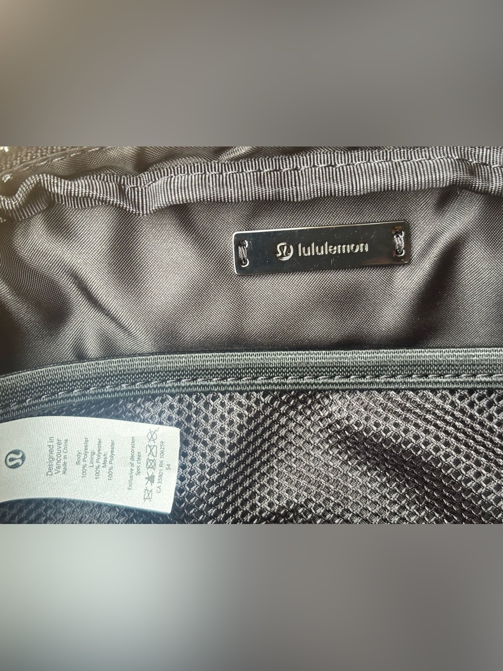 lululemon athletica 1L Belt Bag - Picture 6 of 9
